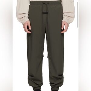 Men’s xxl gray Sweatpants. Fear of God. Essentials.